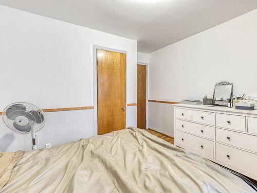 Chambre Ã Â coucher - 5060  - 5066 Rue Ragueneau, Montréal (Saint-Léonard), QC - Indoor Photo Showing Bedroom