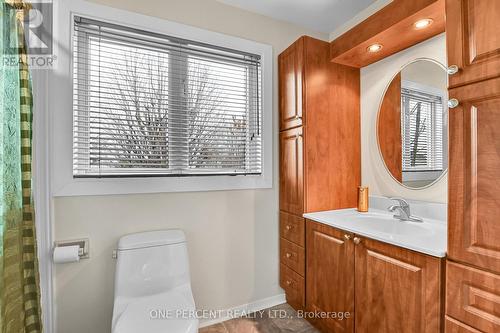 16 Priam Way, Ottawa, ON - Indoor Photo Showing Bathroom