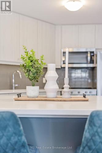 101 - 19 Stumpf Street, Centre Wellington (Elora/Salem), ON - Indoor Photo Showing Kitchen