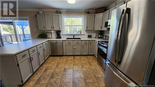 266 Days Corner Road, Lower Greenwich, NB - Indoor Photo Showing Kitchen With Stainless Steel Kitchen