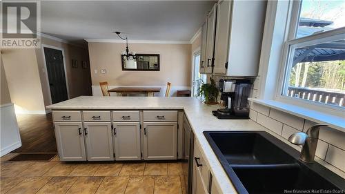 266 Days Corner Road, Lower Greenwich, NB - Indoor Photo Showing Kitchen With Double Sink