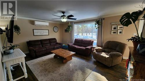 266 Days Corner Road, Lower Greenwich, NB - Indoor Photo Showing Living Room