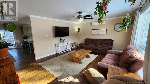 266 Days Corner Road, Lower Greenwich, NB - Indoor Photo Showing Living Room