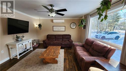 266 Days Corner Road, Lower Greenwich, NB - Indoor Photo Showing Living Room