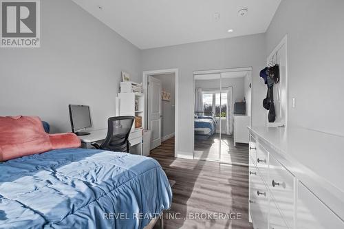 404 - 501 Frontenac Street, Kingston (East Of Sir John A. Blvd), ON - Indoor Photo Showing Bedroom