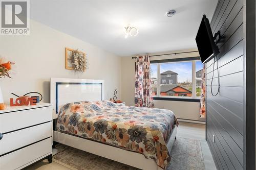 22 Phoenix Drive, Paradise, NL - Indoor Photo Showing Bedroom