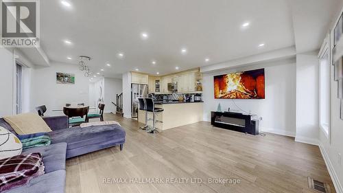 Upper - 102 Bettina Place, Whitby, ON - Indoor Photo Showing Living Room