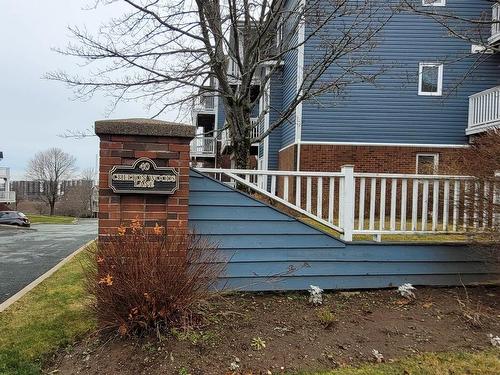 105 40 Chelton Woods Lane, Halifax, NS 