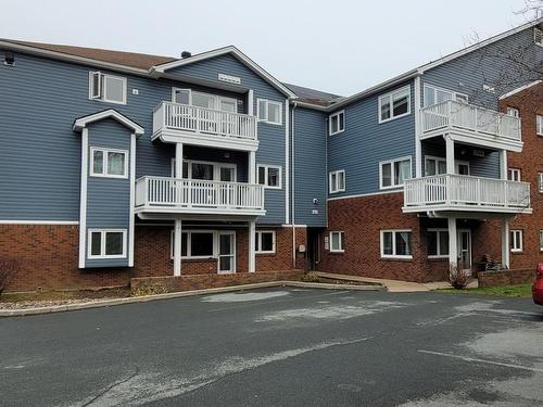 105 40 Chelton Woods Lane, Halifax, NS 