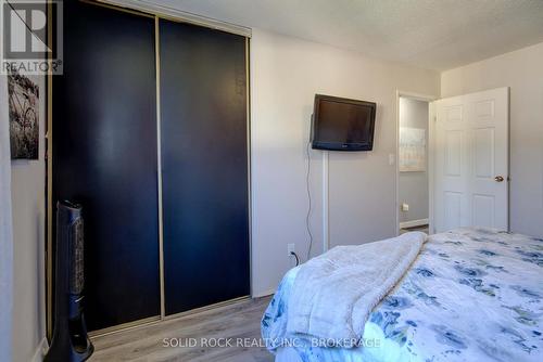 33 Derby Gate Crescent, Kingston (East Of Sir John A. Blvd), ON - Indoor Photo Showing Bedroom