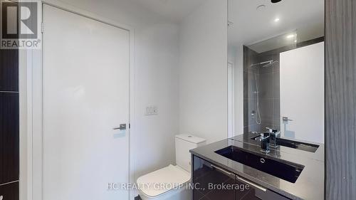 5206 - 70 Temperance Street, Toronto, ON - Indoor Photo Showing Bathroom