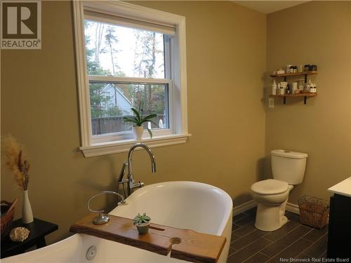 38 Lacroix Drive, Grand Bay-Westfield, NB - Indoor Photo Showing Bathroom