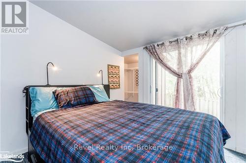 4 Schooner Lane, Tay, ON - Indoor Photo Showing Bedroom