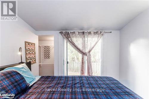 4 Schooner Lane, Tay, ON - Indoor Photo Showing Bedroom