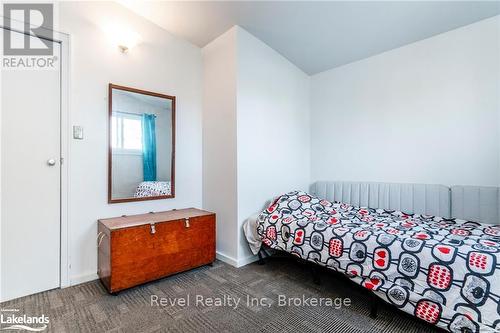 4 Schooner Lane, Tay, ON - Indoor Photo Showing Bedroom