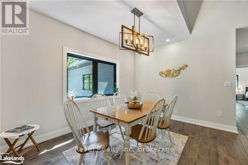 704 Rue Lafontaine Road, Tiny, ON - Indoor Photo Showing Dining Room