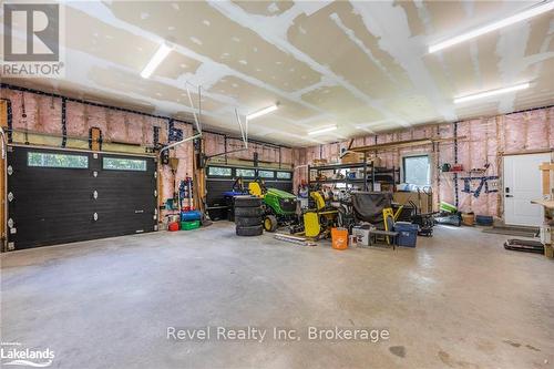 704 Rue Lafontaine Road, Tiny, ON - Indoor Photo Showing Garage