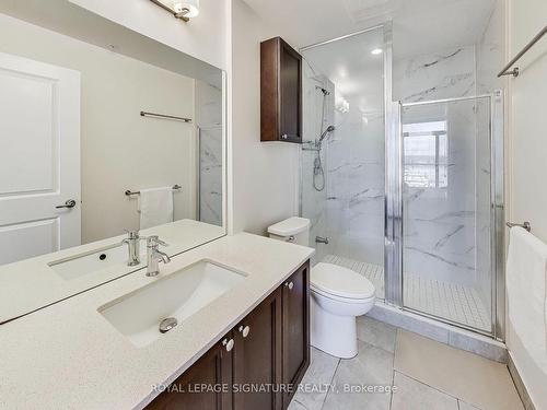 517-7 Kenaston Gdns, Toronto, ON - Indoor Photo Showing Bathroom