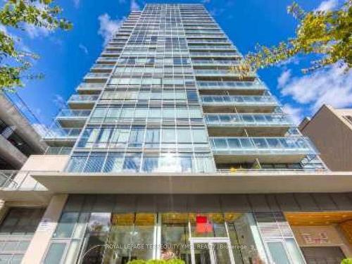 804-22 Wellesley St E, Toronto, ON - Outdoor With Balcony