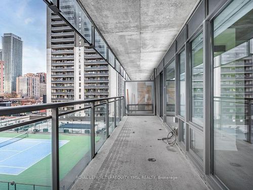 804-22 Wellesley St E, Toronto, ON - Outdoor With Balcony