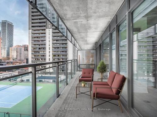 804-22 Wellesley St E, Toronto, ON - Outdoor With Balcony