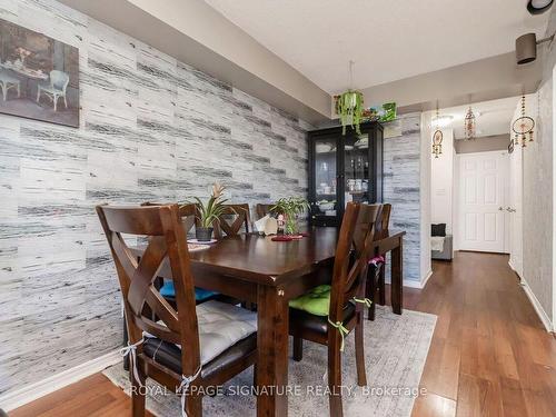 106-1001 Cedarglen Gate, Mississauga, ON - Indoor Photo Showing Dining Room