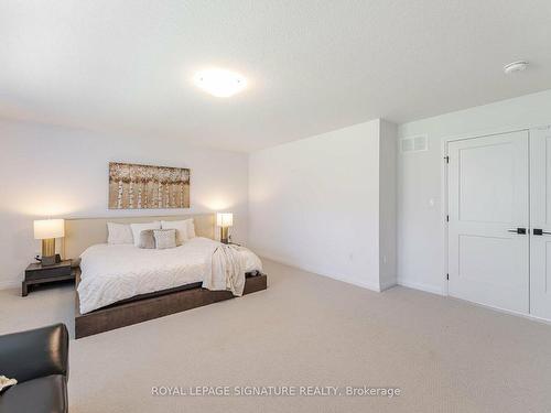 127 Court Dr, Brant, ON - Indoor Photo Showing Bedroom