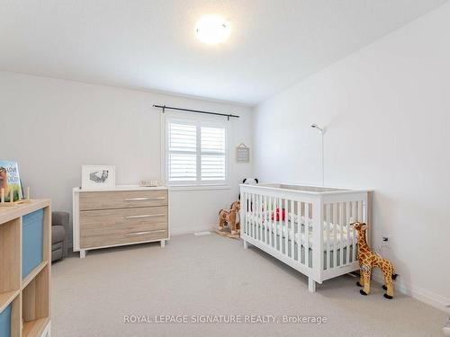 127 Court Dr, Brant, ON - Indoor Photo Showing Bedroom