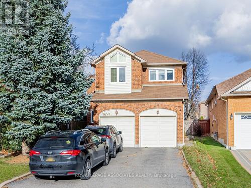 5439 Razor Bill Court, Mississauga, ON - Outdoor