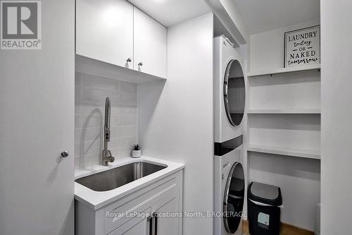 225 St Arnaud Street, Grey Highlands, ON - Indoor Photo Showing Laundry Room