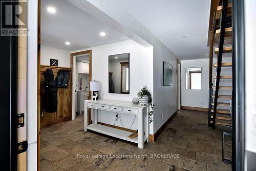 225 St Arnaud Street, Grey Highlands, ON - Indoor Photo Showing Other Room