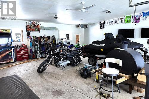 225 St Arnaud Street, Grey Highlands, ON - Indoor Photo Showing Garage