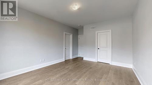 518 Bayport Boulevard, Midland, ON - Indoor Photo Showing Other Room