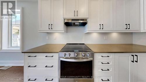 518 Bayport Boulevard, Midland, ON - Indoor Photo Showing Kitchen