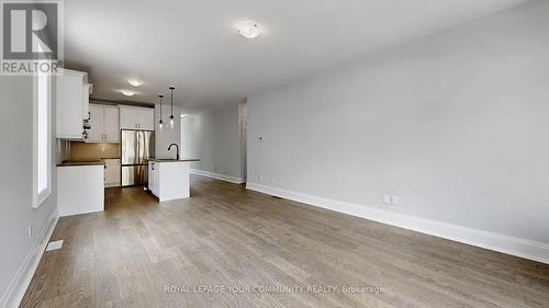 518 Bayport Boulevard, Midland, ON - Indoor Photo Showing Kitchen