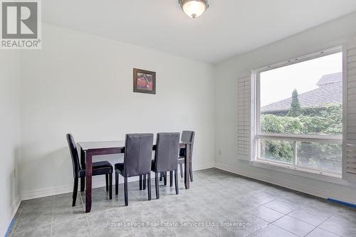 455 Postridge Drive, Oakville (1018 - Wc Wedgewood Creek), ON - Indoor Photo Showing Dining Room