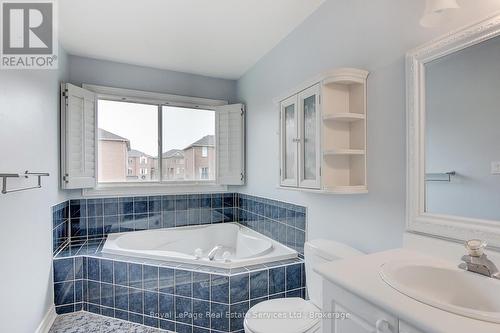 455 Postridge Drive, Oakville (1018 - Wc Wedgewood Creek), ON - Indoor Photo Showing Bathroom