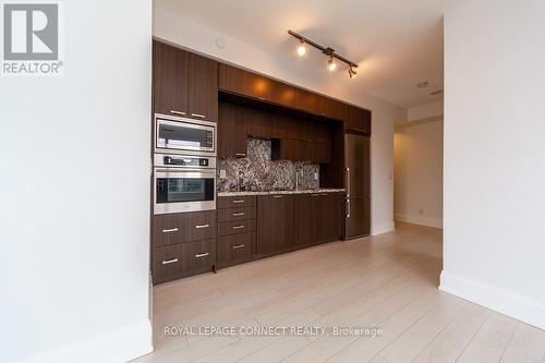 1812 - 120 Harrison Garden Boulevard, Toronto, ON - Indoor Photo Showing Kitchen