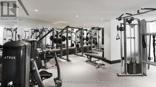 1007 - 2916 Highway 7, Vaughan, ON - Indoor Photo Showing Gym Room