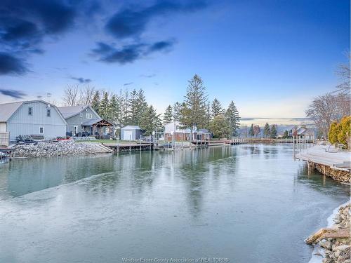 845 Reaume, Lighthouse Cove, ON 