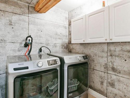 Salle de lavage - 4980 Rue Du Jalon, Terrebonne (La Plaine), QC - Indoor Photo Showing Laundry Room