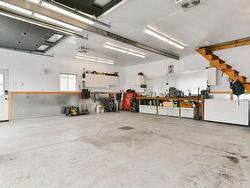 Garage - 