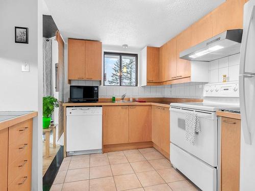 Kitchen - 208-1490 Boul. De L'Entente, Québec (La Cité-Limoilou), QC - Indoor Photo Showing Kitchen