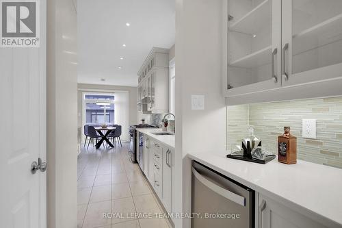 300 Rosina Way, Ottawa, ON - Indoor Photo Showing Kitchen