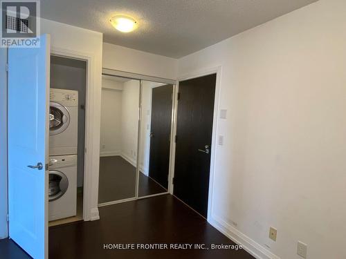 308 - 3520 Danforth Avenue, Toronto, ON - Indoor Photo Showing Laundry Room