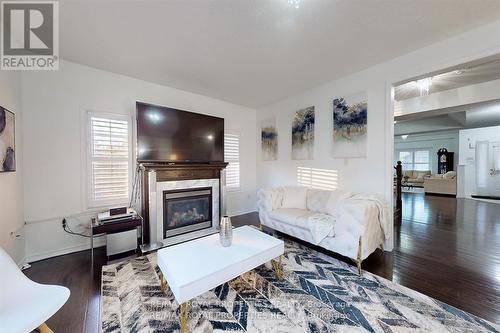 1435 Kellough Street, Innisfil, ON - Indoor Photo Showing Living Room With Fireplace