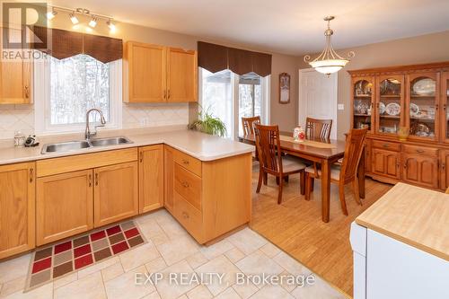 56 Becketts Side Road, Tay, ON - Indoor Photo Showing Kitchen With Double Sink