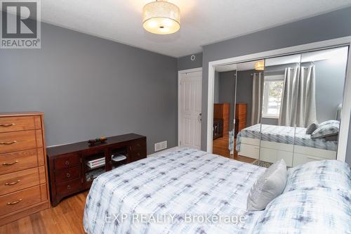 56 Becketts Side Road, Tay, ON - Indoor Photo Showing Bedroom