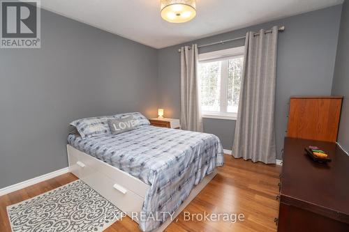 56 Becketts Side Road, Tay, ON - Indoor Photo Showing Bedroom