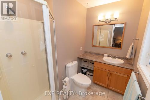 56 Becketts Side Road, Tay, ON - Indoor Photo Showing Bathroom